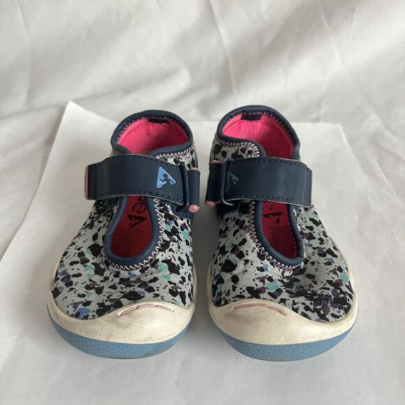 PLAE Kids Sneakers with Navy and Pink Accents - Picture 2 of 7